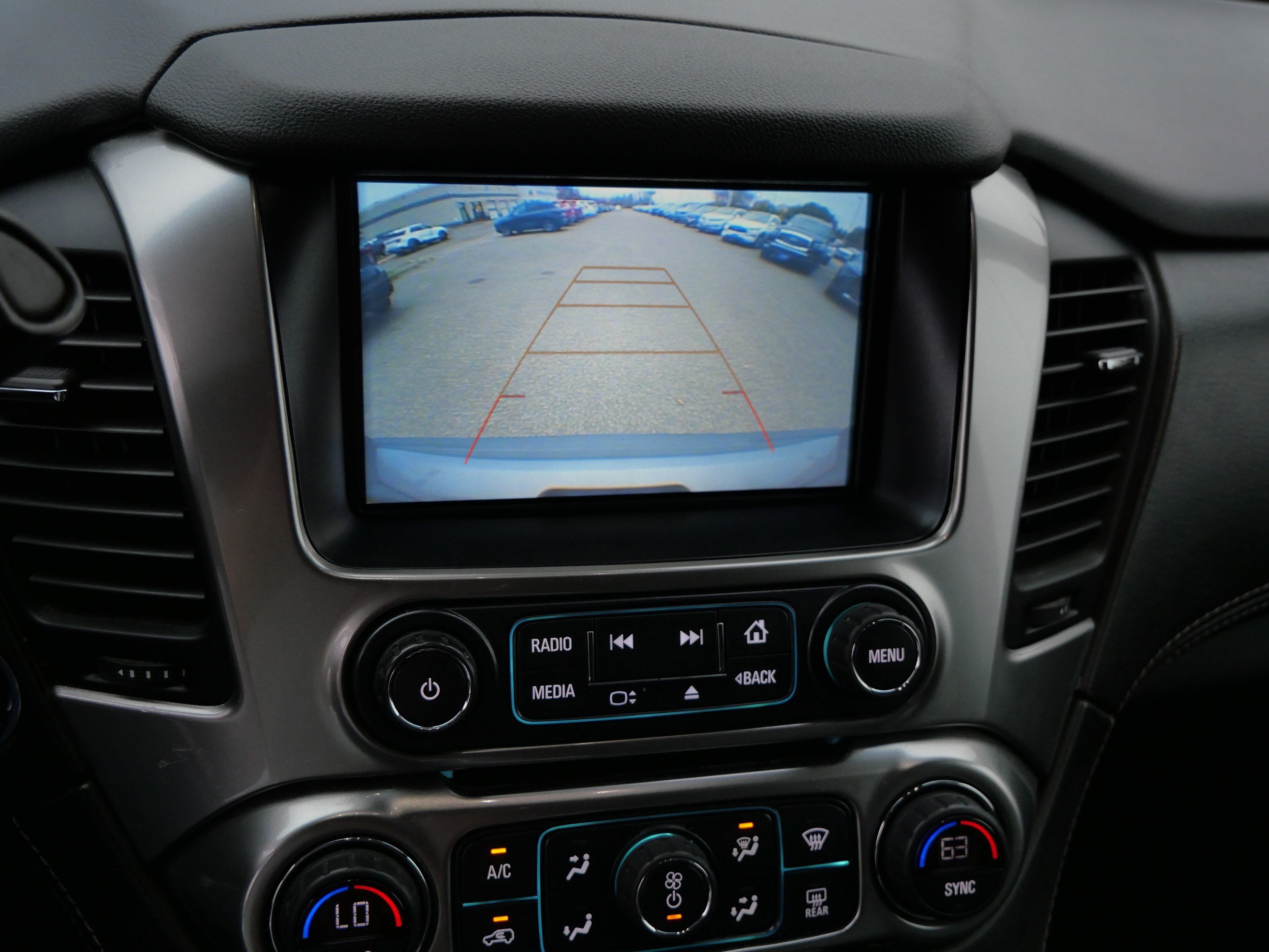 Used 2019 Chevrolet Suburban LT AWD/4WD image 32