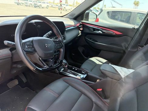 Used 2024 Chevrolet TrailBlazer RS w/ Convenience Package FWD image 5