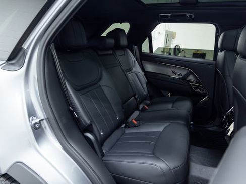 Used 2024 Land Rover Range Rover Sport Dynamic SE image 24