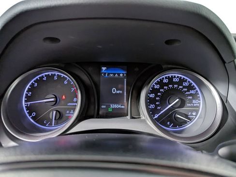 Used 2023 Toyota Camry SE image 28