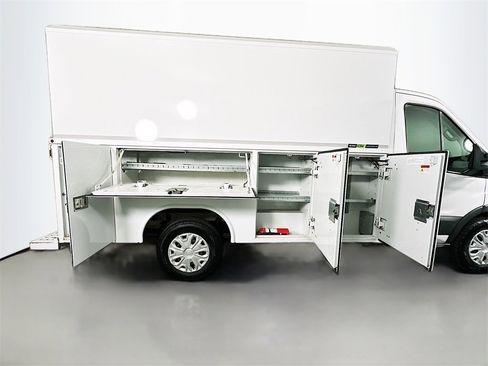 Used 2017 Ford Transit 350 138 w/ Interior Upgrade Package image 27