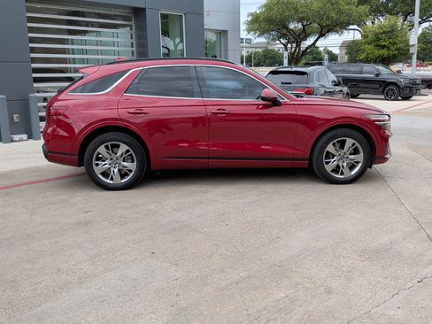 Used 2022 Genesis GV70 3.5T Sport w/ Sport Advanced Package AWD/4WD image 11