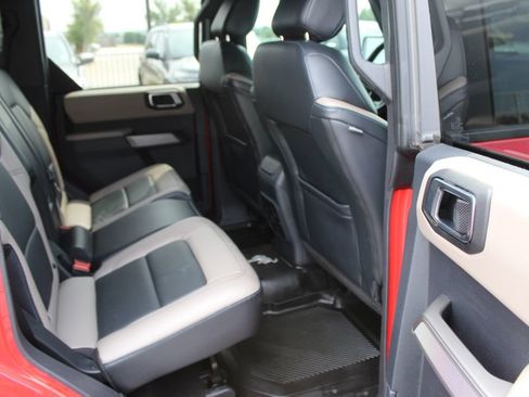 Used 2023 Ford Bronco Wildtrak AWD/4WD image 14