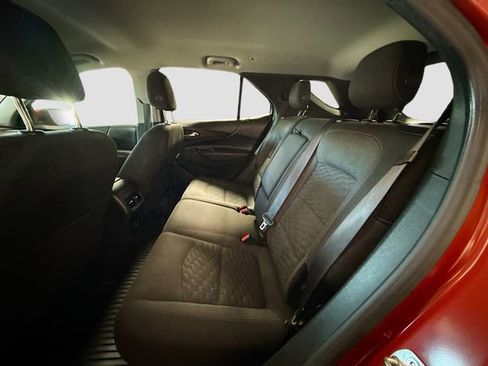 Used 2020 Chevrolet Equinox LT FWD image 24