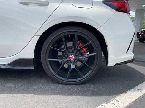 Used 2023 Honda Civic Type R image 31