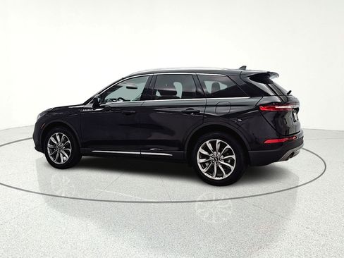 Used 2022 Lincoln Corsair AWD w/ Premium Package image 5