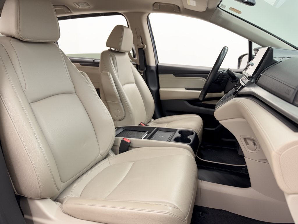 Used 2025 Honda Odyssey EX-L image 30