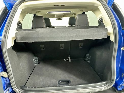 Used 2021 Ford EcoSport SE w/ SE Convenience Package FWD image 32