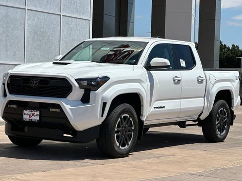 New 2026 Toyota Tacoma TRD Sport AWD/4WD image 8