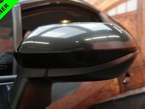 Used 2020 Toyota Corolla LE image 71