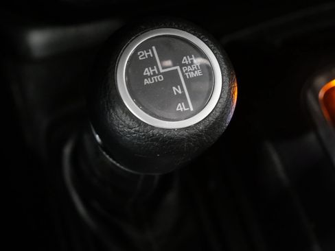 Used 2024 Jeep Wrangler Unlimited Sahara AWD/4WD image 23