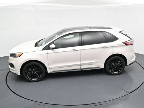 Used 2019 Ford Edge ST w/ Equipment Group 401A AWD/4WD image 21