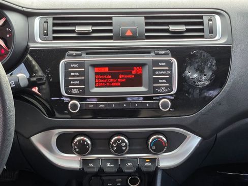 Used 2016 Kia Rio LX image 16