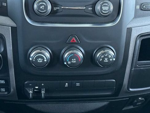 Used 2019 RAM 1500 Tradesman w/ Tradesman SXT Package AWD/4WD image 19
