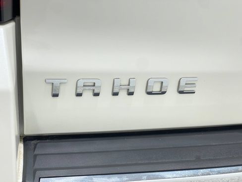 Used 2015 Chevrolet Tahoe LTZ AWD/4WD image 42