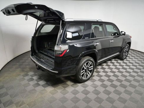 Used 2022 Toyota 4Runner Limited RWD image 23