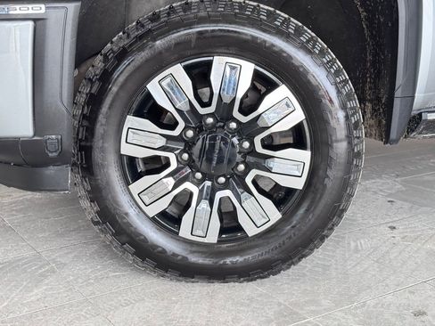 Certified 2024 GMC Sierra 2500 Denali w/ Denali Reserve Package AWD/4WD image 4