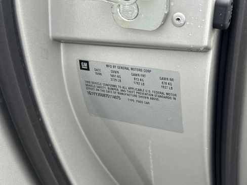 Used 2007 Chevrolet Corvette Coupe w/ Preferred Equipment Group image 31