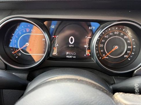 Used 2019 Jeep Wrangler Unlimited Sport S AWD/4WD image 28