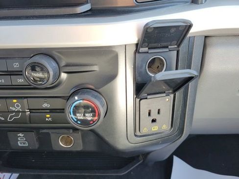 Used 2024 Ford F250 XLT image 13