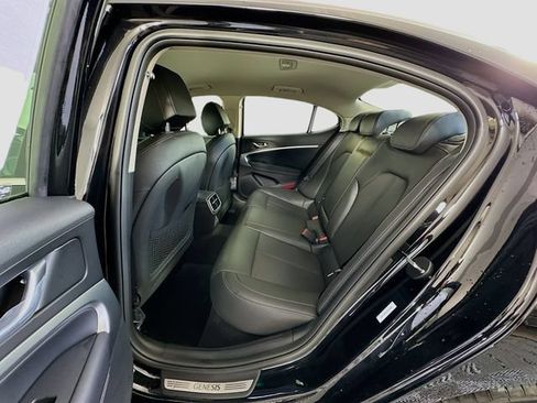 New 2026 Genesis G70 2.5T RWD image 17