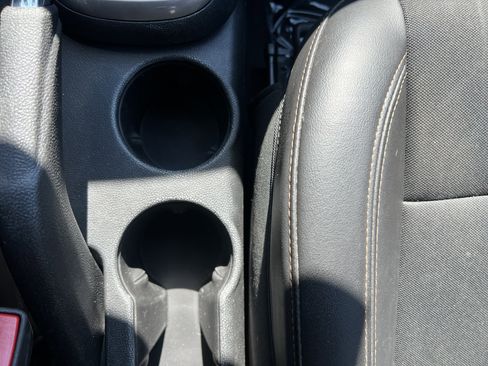 Used 2022 Chevrolet Trax LT w/ Driver Confidence Package image 24