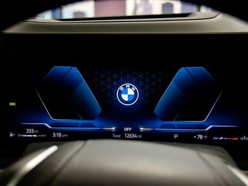 Used 2025 BMW X5 xDrive40i w/ Premium Package AWD/4WD image 17