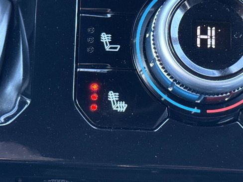 Used 2024 GMC Sierra 3500 Denali w/ Denali Reserve Package image 25