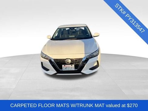 Used 2023 Nissan Sentra SV image 2