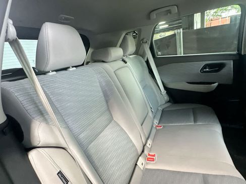 Used 2023 Nissan Rogue SV FWD image 26