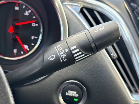 Used 2023 Chevrolet Malibu LT image 10