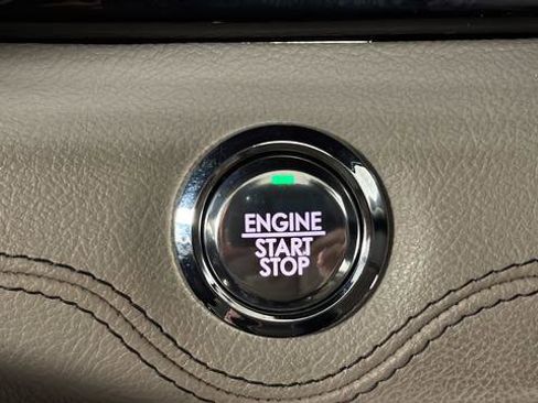 Used 2024 Lincoln Navigator Premiere AWD/4WD image 22