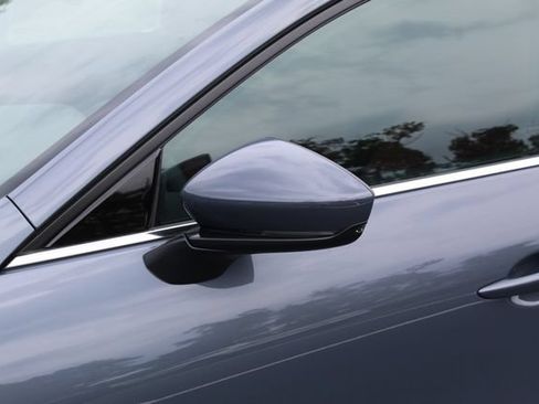 New 2026 MAZDA MAZDA3 2.5 S Hatchback w/ Premium Pkg FWD image 11