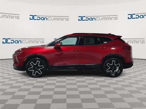 Used 2023 Chevrolet Blazer RS w/ Driver Confidence II Package FWD image 5
