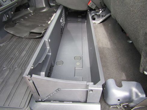 Used 2024 Ford F150 XLT w/ Equipment Group 303A High AWD/4WD image 18