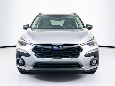 Used 2025 Subaru Crosstrek 2.0i Premium AWD/4WD image 2