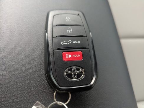 New 2024 Toyota Corolla LE FWD image 32