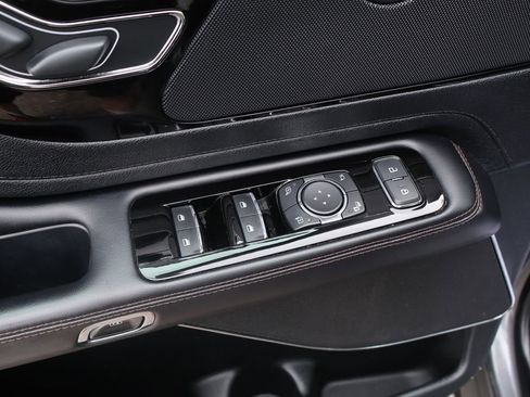 Used 2022 Lincoln Aviator Reserve w/ Equipment Group 201A AWD/4WD image 22