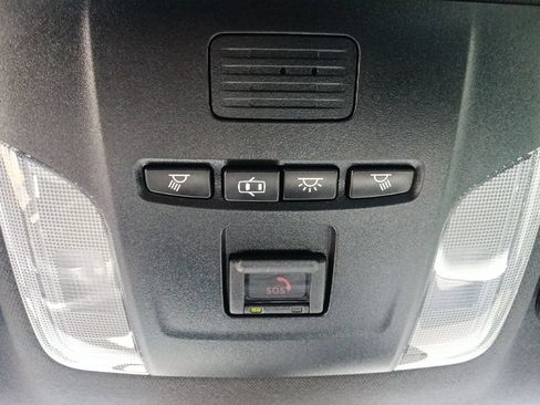 Used 2022 Toyota Corolla XSE FWD image 25