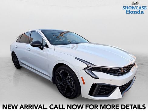 Used 2025 Kia K5 GT-Line w/ GT-Line Premium Package FWD image 6
