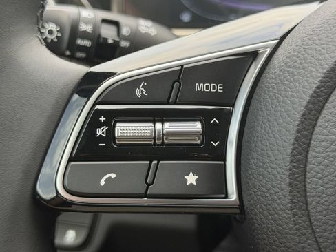 New 2026 Kia Seltos S FWD image 33