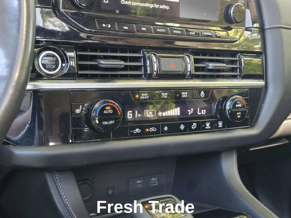 Used 2023 Nissan Pathfinder SL w/ SL Premium Package AWD/4WD image 17