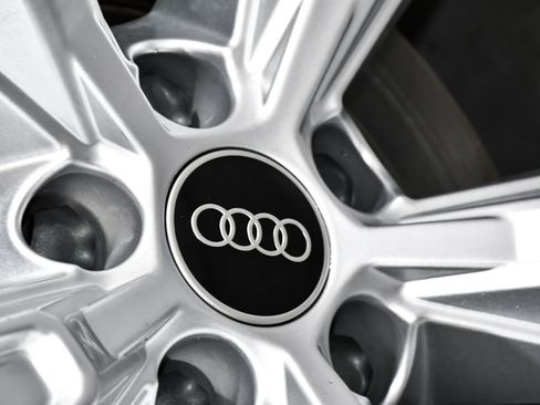 Used 2023 Audi Q8 Premium Plus w/ Premium Plus Package AWD/4WD image 91