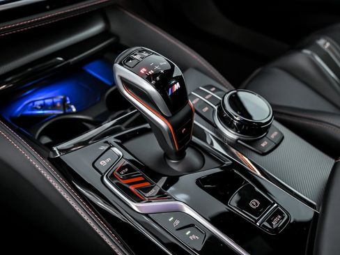 Used 2022 BMW M5 CS image 39