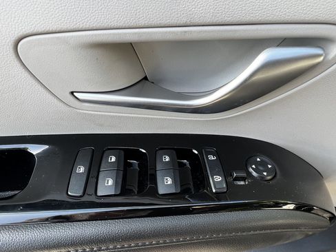 Used 2022 Hyundai Tucson Limited w/ Cargo Package image 14