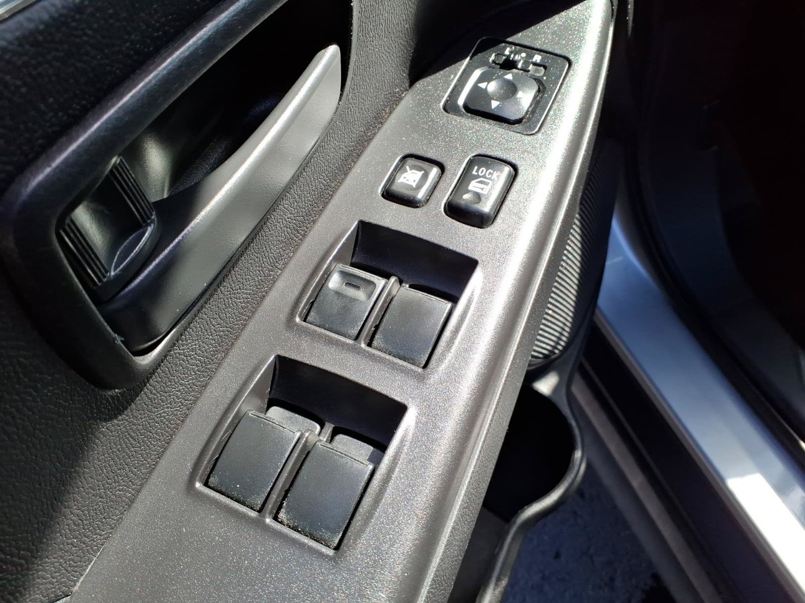 Used 2015 Mitsubishi Outlander Sport ES AWD/4WD image 17