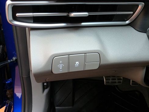 New 2026 Hyundai Elantra SEL Sport image 14