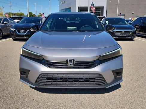 Used 2023 Honda Civic Sport image 8