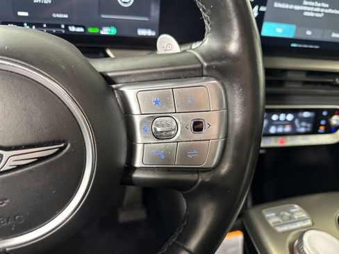 Used 2023 Genesis GV60 Advanced image 16