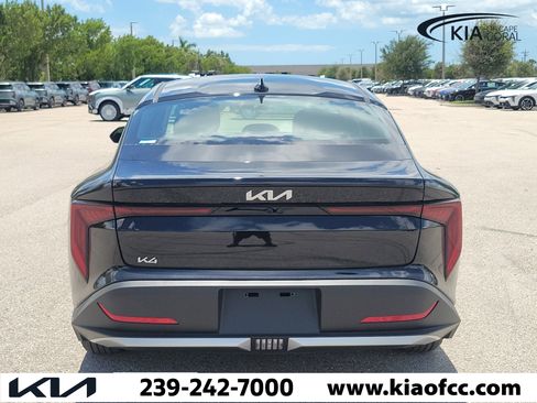 New 2026 Kia K4 FWD image 5